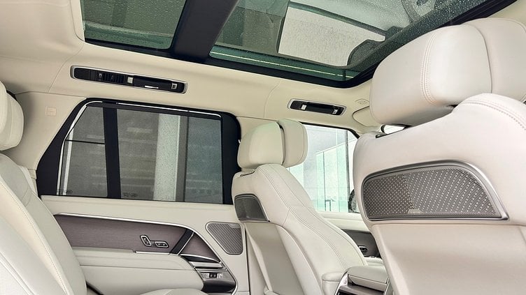 2023 Approved Land Rover Range Rover Belgravia Green 3.0D I6 350CP Autobiography