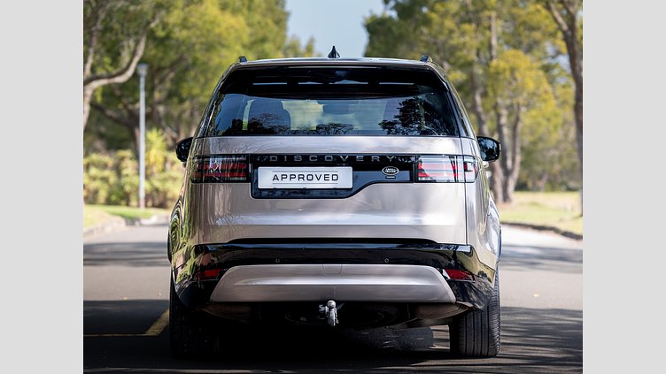 2024 Approved Land Rover Discovery Lantau Bronze AWD Auto Discovery D300 R-Dynamic SE