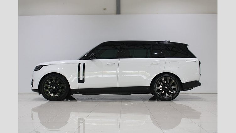 2023 อนุมัติ Land Rover Range Rover Fuji White P440e LWB HSE