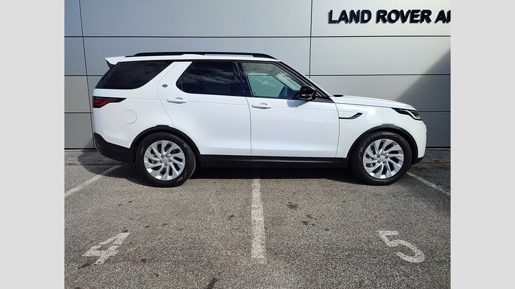 2024 Approved/Jazdené Land Rover Discovery Fuji White 4x4 3.0 I6 D250 MHEV S AWD A/T