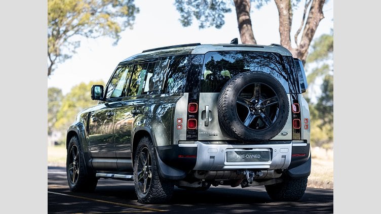 2020 Approved Land Rover Defender 110 Pangea Green AWD 2020 DEFENDER 110 P400 SE (294KW) 