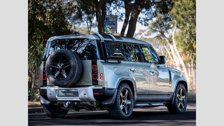 2020 Approved Land Rover Defender 110 Pangea Green AWD 2020 DEFENDER 110 P400 SE (294KW) 