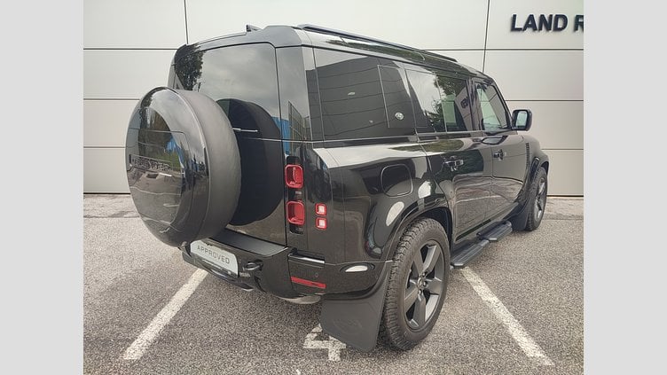 2024 JAZDENÉ VOZIDLÁ Land Rover Defender 110 Santorini Black 4x4 3.0D I6 D250 MHEV X-Dynamic HSE A/T AWD