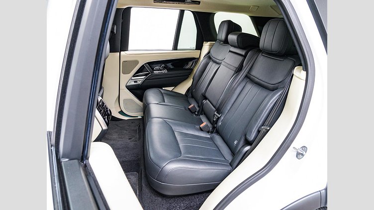 2023 認定中古車 Land Rover Range Rover フジホワイト D300 AWD MHEV（AT） スタンダードホイールベース HSE