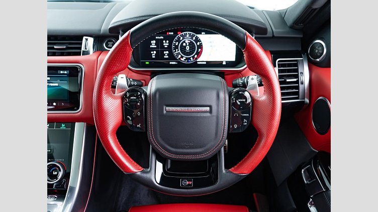 2020 認定中古車 Land Rover Range Rover Sport サントリーニブラック 5.0リッターV8スーパーチャージドガソリン（575 PS） SVR