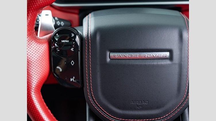 2020 認定中古車 Land Rover Range Rover Sport サントリーニブラック 5.0リッターV8スーパーチャージドガソリン（575 PS） SVR