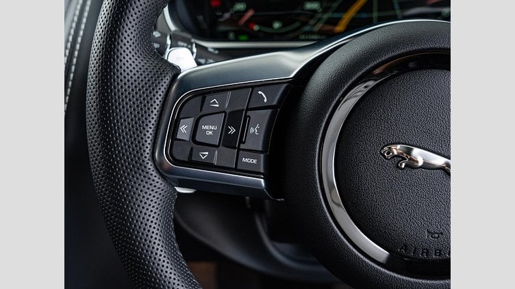 2023 認定中古車 Jaguar F-Type SVO Premium Palette P575 オートマチック 全輪駆動 F-TYPEコンバーチブル R