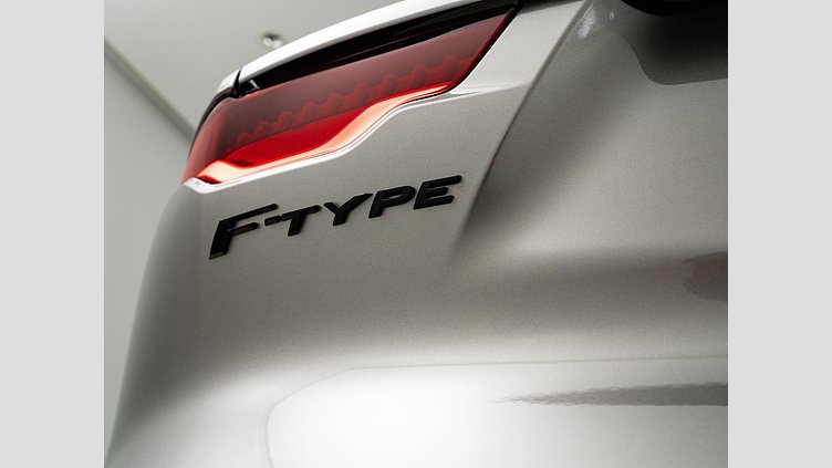 2023 認定中古車 Jaguar F-Type SVO Premium Palette P575 オートマチック 全輪駆動 F-TYPEコンバーチブル R
