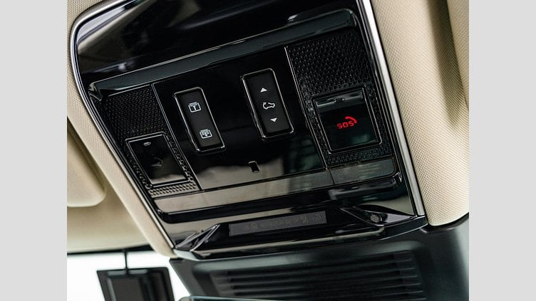 2023 認定中古車 Land Rover Range Rover フジホワイト D300 AWD MHEV（AT） スタンダードホイールベース HSE