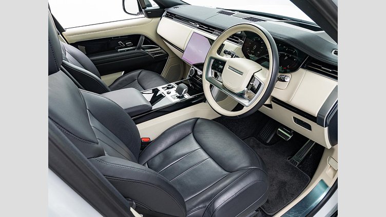 2023 認定中古車 Land Rover Range Rover フジホワイト D300 AWD MHEV（AT） スタンダードホイールベース HSE