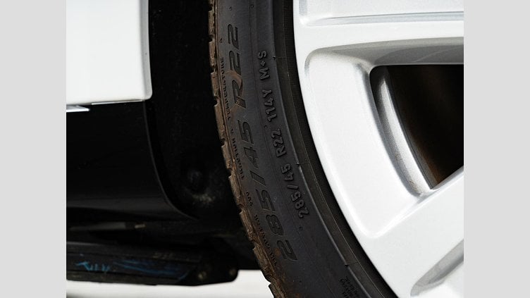 2023 認定中古車 Land Rover Range Rover フジホワイト D300 AWD MHEV（AT） スタンダードホイールベース HSE