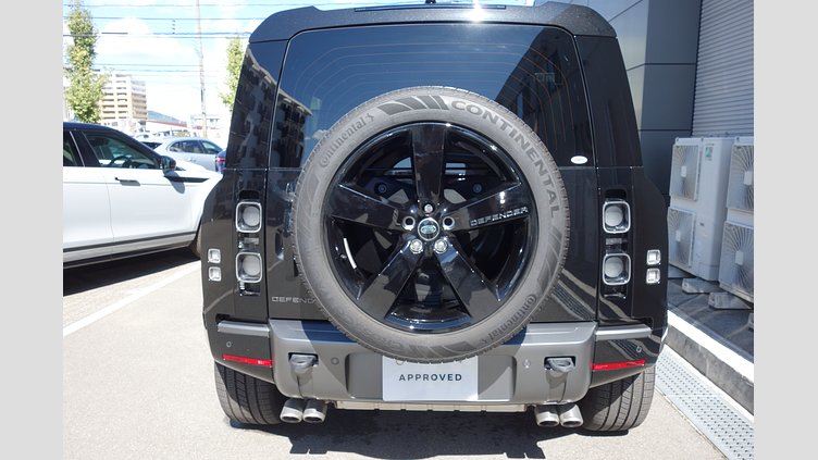 2023 認定中古車 Land Rover Defender 110 サントリーニブラック P525 AWD (AT) V8
