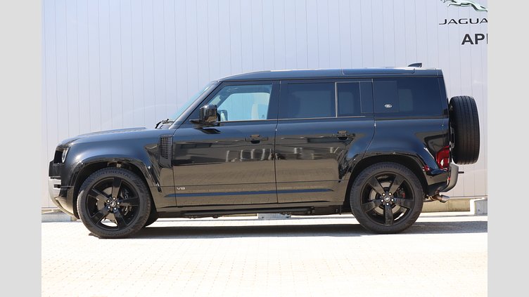 2023 認定中古車 Land Rover Defender 110 サントリーニブラック P525 AWD (AT) V8