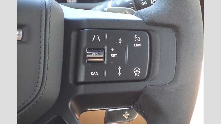 2023 認定中古車 Land Rover Defender 110 サントリーニブラック P525 AWD (AT) V8