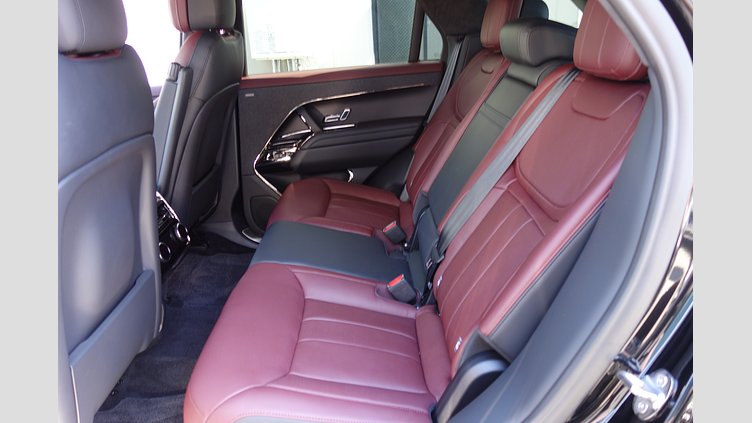 2024 認定中古車 Land Rover Range Rover Sport サントリーニブラック D300マイルドハイブリッド スタンダードホイールベース Autobiography