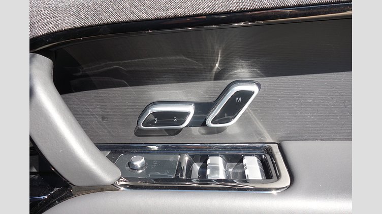 2024 認定中古車 Land Rover Range Rover Sport サントリーニブラック D300マイルドハイブリッド スタンダードホイールベース Autobiography