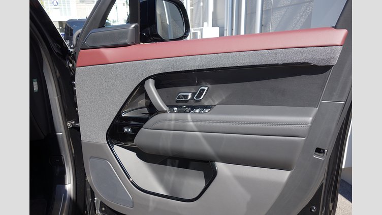 2024 認定中古車 Land Rover Range Rover Sport サントリーニブラック D300マイルドハイブリッド スタンダードホイールベース Autobiography