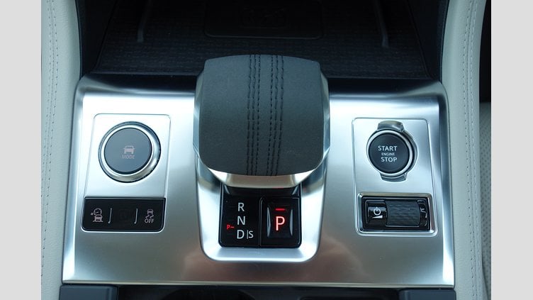 2022 認定中古車 Jaguar F-Pace ハクバシルバー P250 AWD（オートマチック） 2.0P S 250PS 23MY