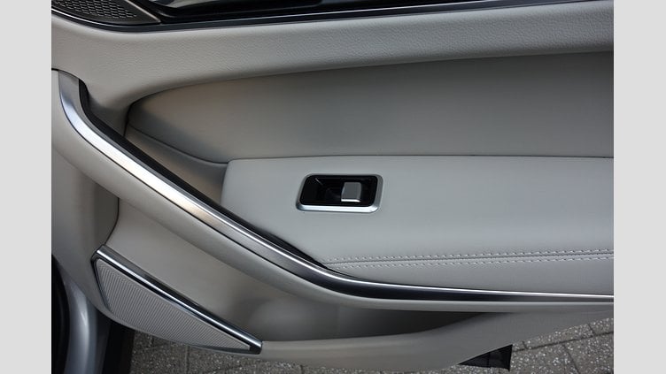 2022 認定中古車 Jaguar F-Pace ハクバシルバー P250 AWD（オートマチック） 2.0P S 250PS 23MY