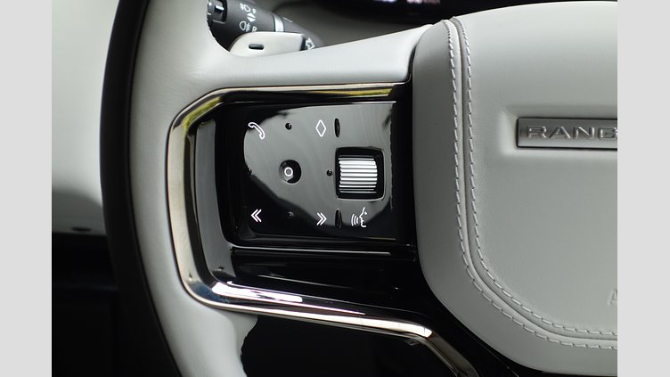 2023 認定中古車 Land Rover Range Rover Sport フィレンツェレッド 3.0リッター6気筒300PSターボチャージドディーゼルMHEV（オートマチック） AUTOBIOGRAPHY