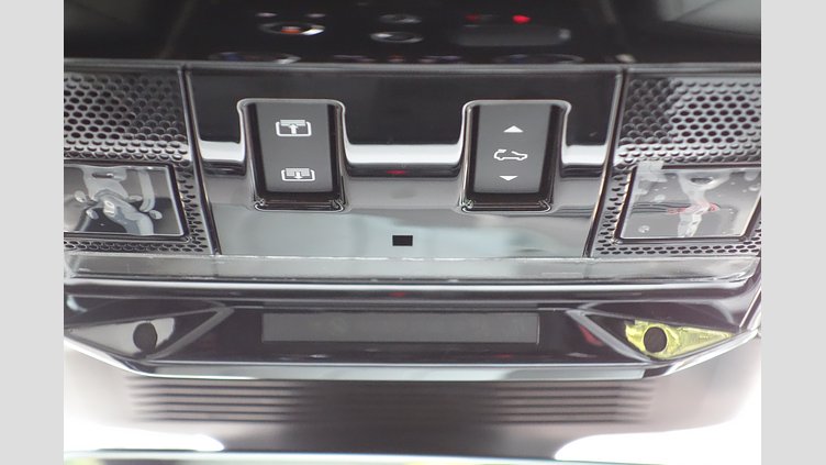 2023 認定中古車 Land Rover Range Rover Sport フィレンツェレッド 3.0リッター6気筒300PSターボチャージドディーゼルMHEV（オートマチック） AUTOBIOGRAPHY