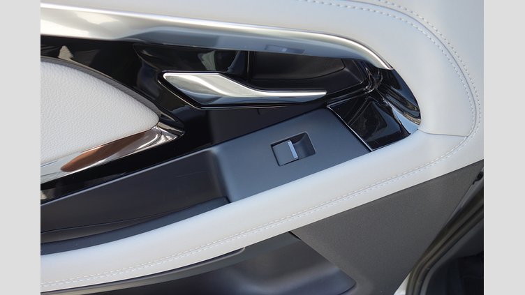 2023 認定中古車 Land Rover Range Rover Evoque Indus Silver P250 AWD（オートマチック） BRONZE EDITION