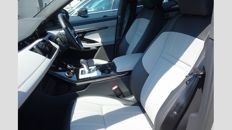 2023 認定中古車 Land Rover Range Rover Evoque Indus Silver P250 AWD（オートマチック） BRONZE EDITION