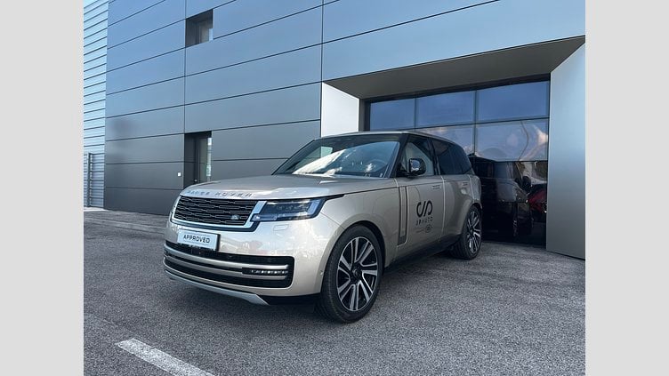 2023 SKLADOVÉ VOZIDLÁ Land Rover Range Rover Batumi Gold D350 HSE