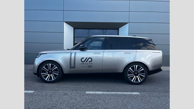 2023 SKLADOVÉ VOZIDLÁ Land Rover Range Rover Batumi Gold D350 HSE