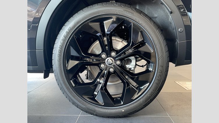 2024 認定中古車 Jaguar E-Pace サントリーニブラック P250（ガソリン） R-DYNAMIC HSE