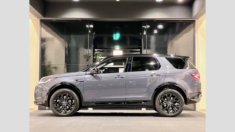 2024 認定中古車 Land Rover Discovery Sport ヴァレジネブルー D200マイルドハイブリッド（ディーゼル） 標準ホイール DYNAMIC SE