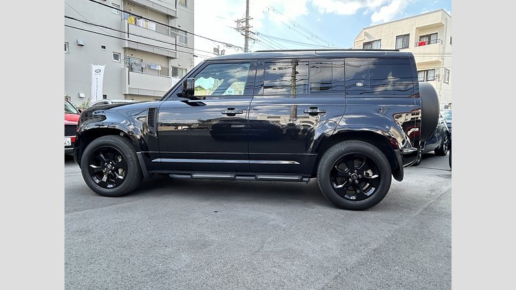 2022 認定中古車 Land Rover Defender 110 サントリーニブラック D300 AWD（AT） X-DYNAMIC SE