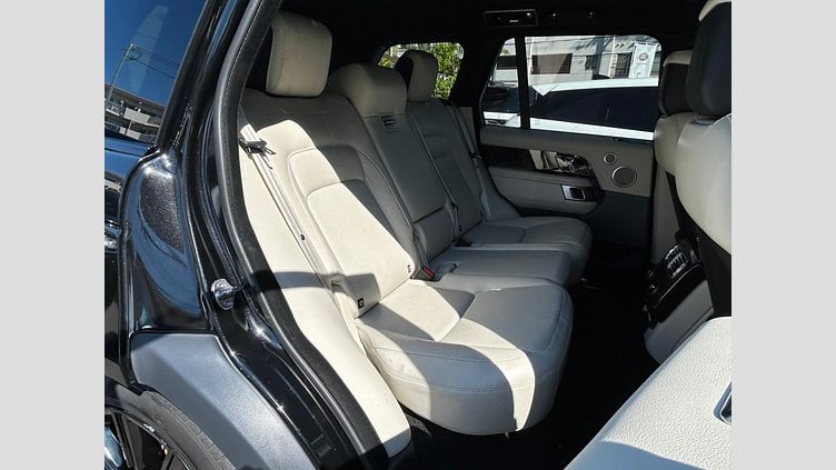2019 認定中古車 Land Rover Range Rover Santorini Black 3.0 V6 Dsl Mono Turbo Std Flow ヴォーグ