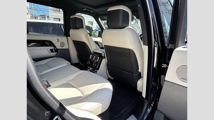2019 認定中古車 Land Rover Range Rover Santorini Black 3.0 V6 Dsl Mono Turbo Std Flow ヴォーグ