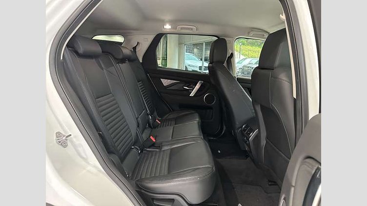 2021 認定中古車 Land Rover Discovery Sport フジホワイト P200 AWD（オートマチック） 標準ホイールベース S