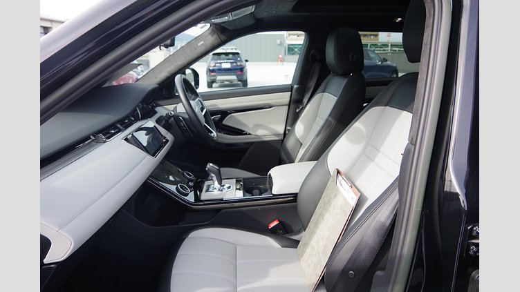 2023 認定中古車 Land Rover Range Rover Evoque サントリーニブラック P250 AWD（オートマチック） BRONZE EDITION