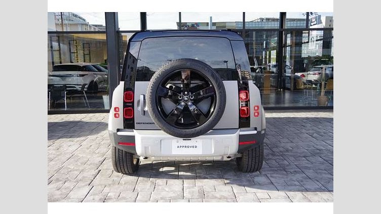 2024 認定中古車 Land Rover Defender 110 アイガーグレイ P300 AWD（AT） EASTNOR DARK EDITION