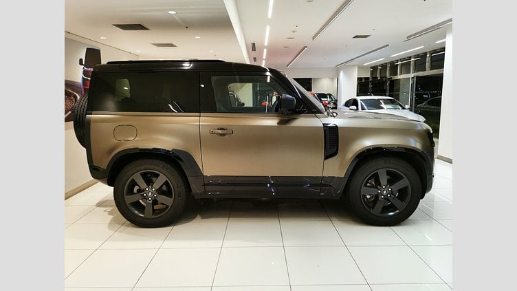 2022 認定中古車 Land Rover Defender 90 ゴンドワナストーン P300 AWD（AT） X-DYNAMIC SE