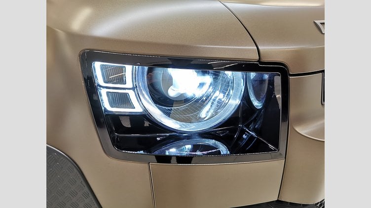 2022 認定中古車 Land Rover Defender 90 ゴンドワナストーン P300 AWD（AT） X-DYNAMIC SE