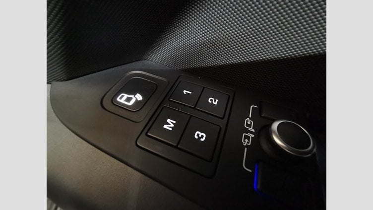 2022 認定中古車 Land Rover Defender 90 ゴンドワナストーン P300 AWD（AT） X-DYNAMIC SE