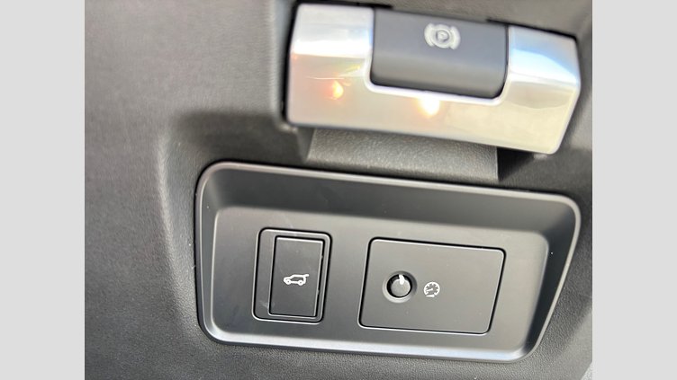 2021 認定中古車 Land Rover Range Rover Evoque ソウルパールシルバー D180 S