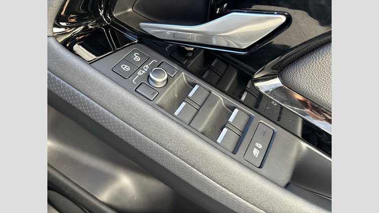 2021 認定中古車 Land Rover Range Rover Evoque ソウルパールシルバー D180 S