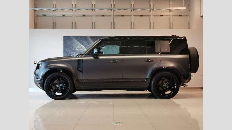 2024 認定中古車 Land Rover Defender 110 カルパチアングレイ P525 AWD (AT) V8 CARPATHIAN EDITION