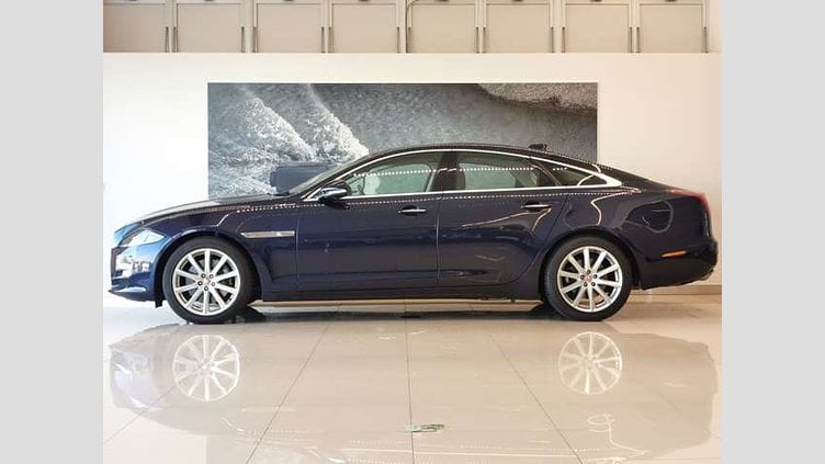 2018 認定中古車 Jaguar XJ Portofino Blue V6 DOHC スーパーチャージャー 306PS プレミアムラグジュアリー