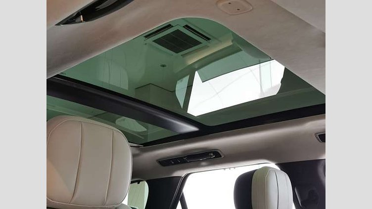 2023 認定中古車 Land Rover Range Rover Sport フィレンツェレッド 3.0リッター6気筒300PSターボチャージドディーゼルMHEV（オートマチック） AUTOBIOGRAPHY