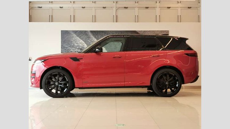 2023 認定中古車 Land Rover Range Rover Sport フィレンツェレッド 3.0リッター6気筒300PSターボチャージドディーゼルMHEV（オートマチック） AUTOBIOGRAPHY