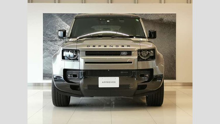 2022 認定中古車 Land Rover Defender 110 シリコンシルバー D300 AWD（AT） アーバナイト 22