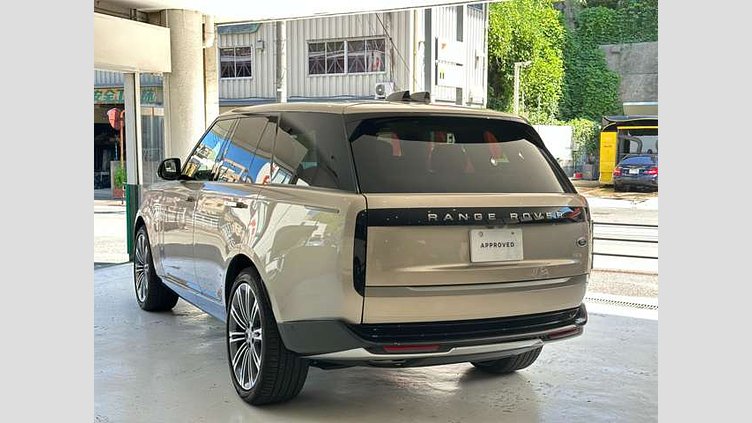 2023 認定中古車 Land Rover Range Rover バトゥミゴールド D300 AWD MHEV（AT） スタンダードホイールベース SE