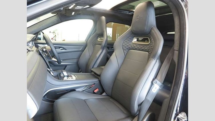 2022 認定中古車 Jaguar F-Pace SVO Premium Palette P550 AWD（オートマチック） SVR EDITION 1988