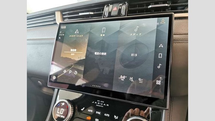 2022 認定中古車 Jaguar F-Pace SVO Premium Palette P550 AWD（オートマチック） SVR EDITION 1988